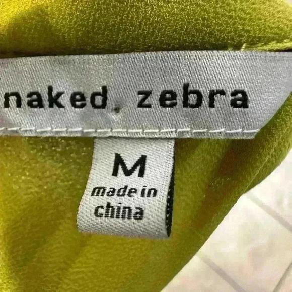 Naked Zebra chartreuse Sleeveless Blouse Size Medium - Picture 3 of 4